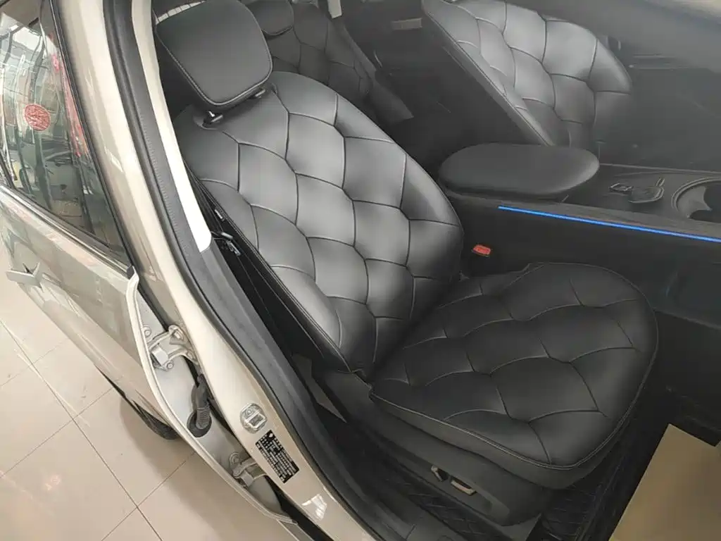 Baojun Yunduo — миниатюра 25