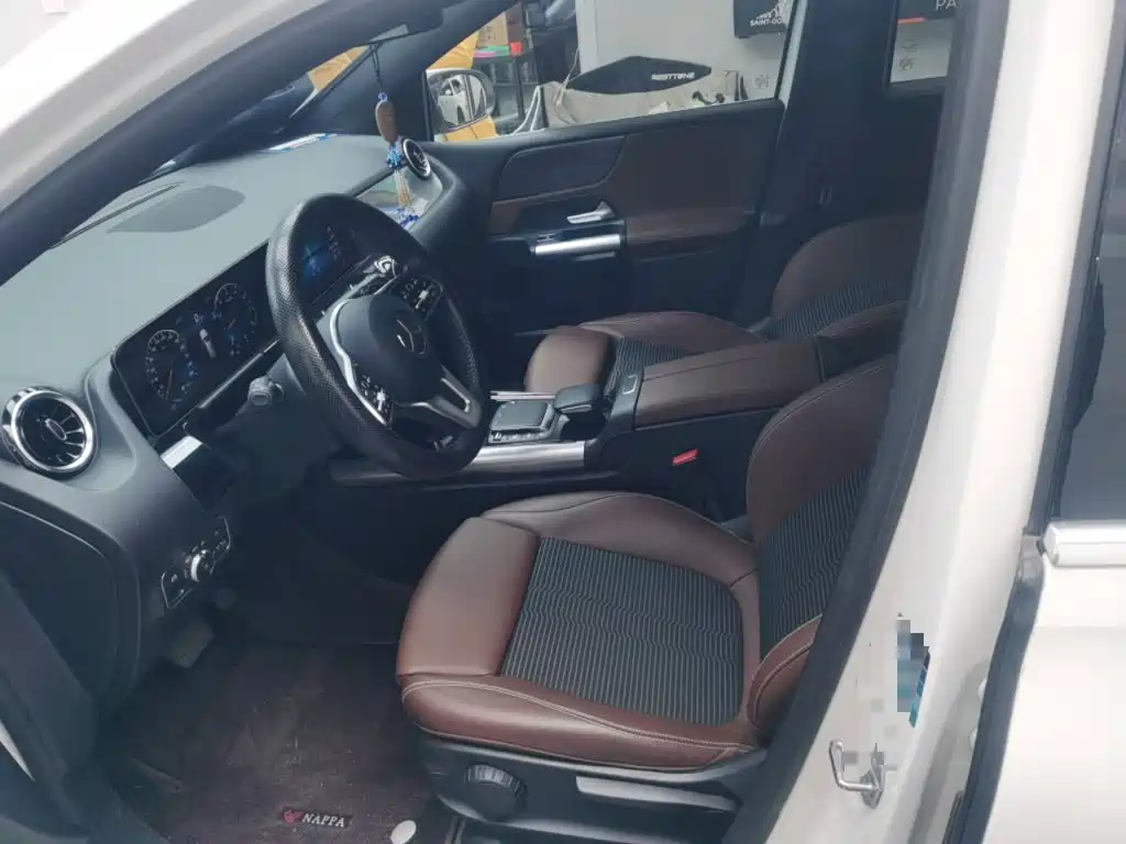 Mercedes-Benz B-Class — миниатюра 11