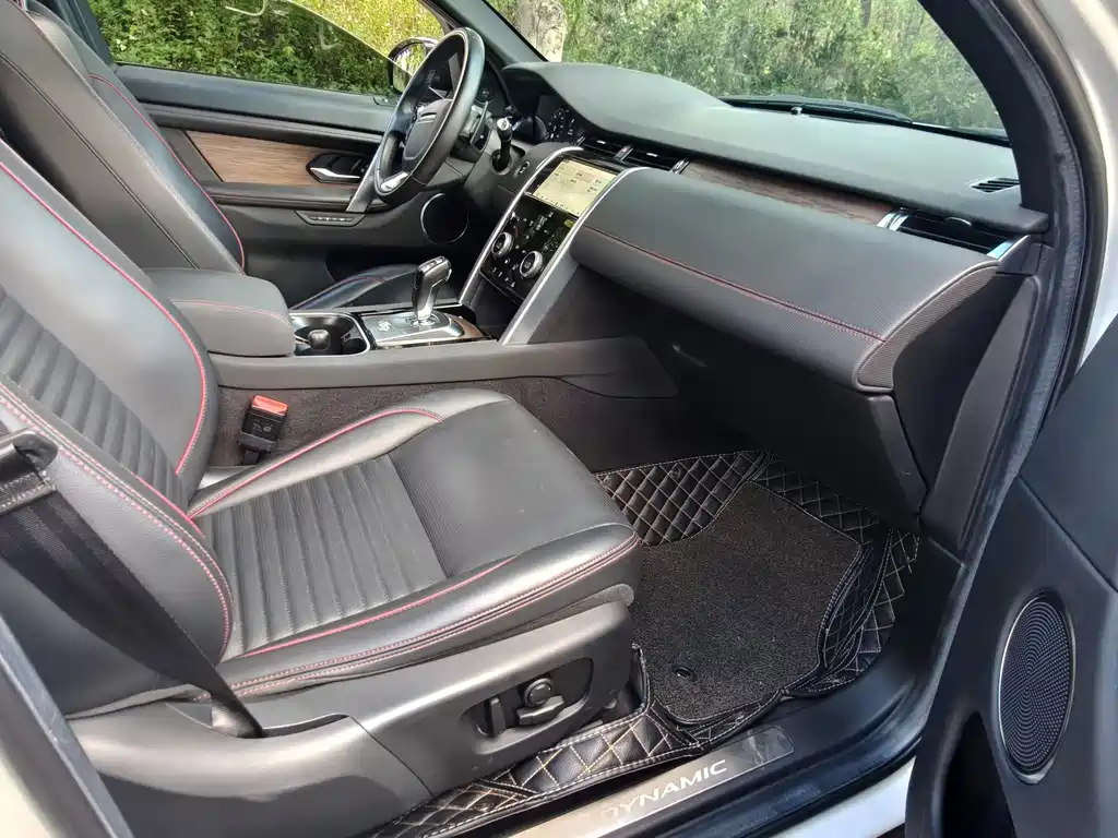 Land Rover Discovery Sport — миниатюра 18