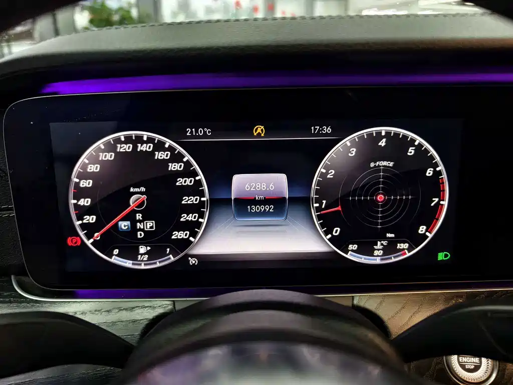 Mercedes-Benz E-Class — миниатюра 6