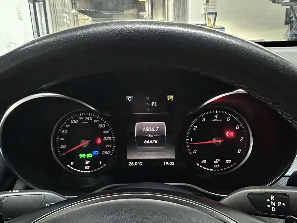 Mercedes-Benz GLC Coupe — миниатюра 7
