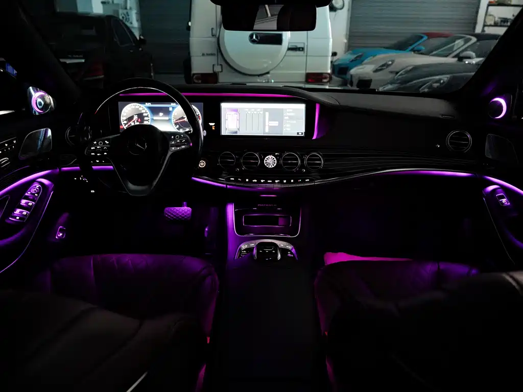 Mercedes-Benz Maybach S-Class S 560 4MATIC, фото 11
