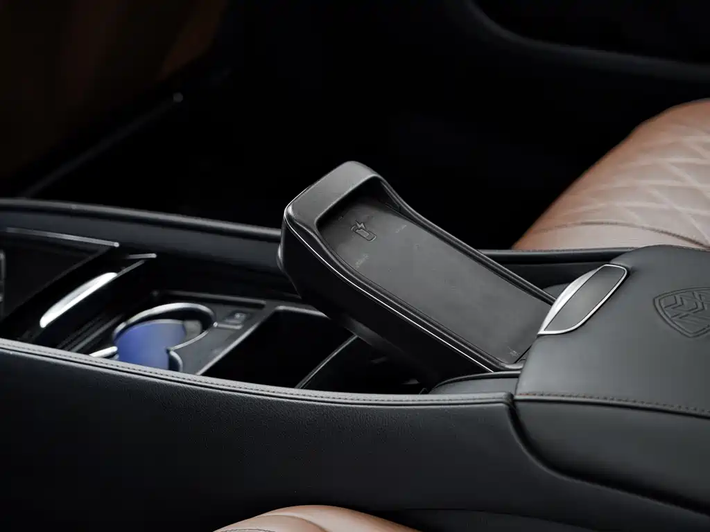 Mercedes-Benz Maybach S-Class S 560 4MATIC, фото 33