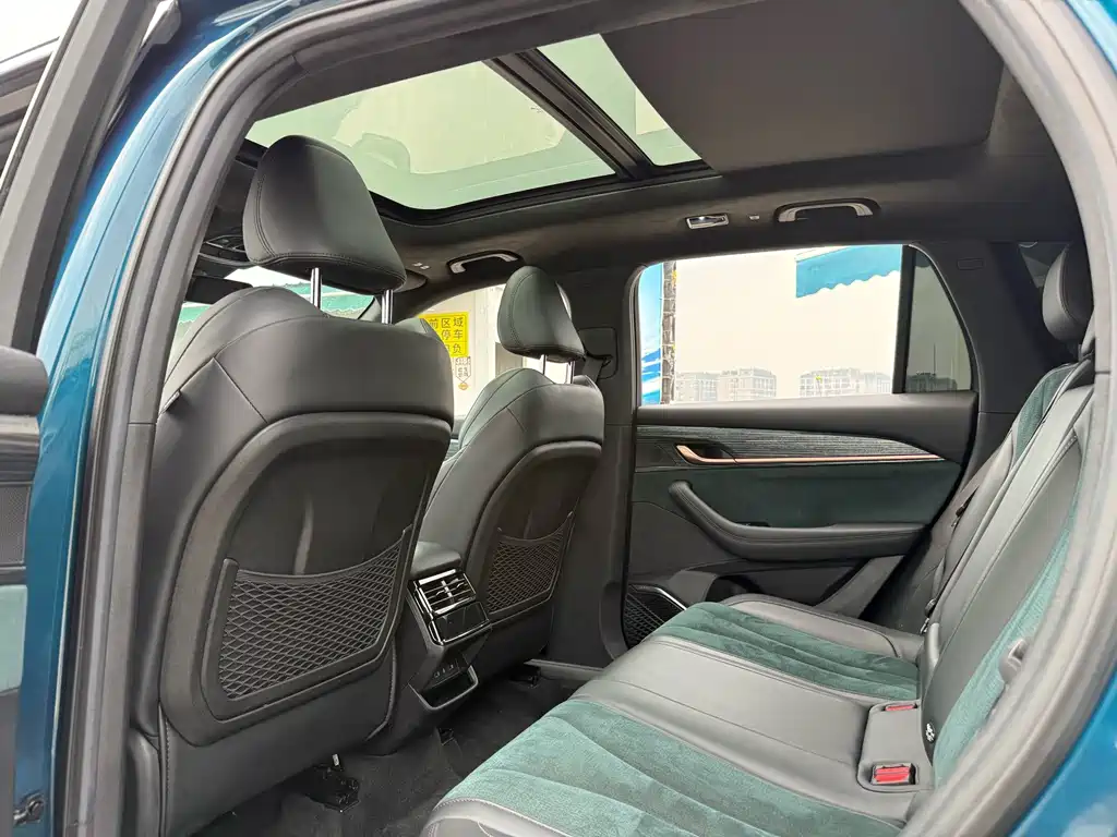 Geely Xingyue L — миниатюра 9