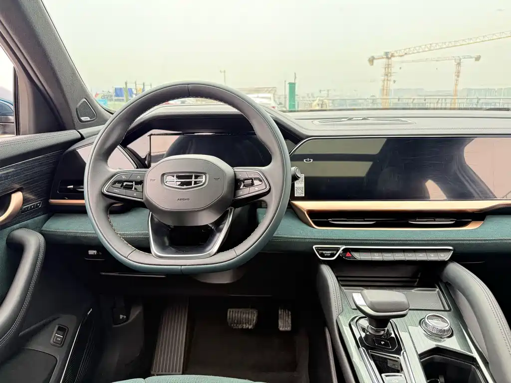 Geely Xingyue L — миниатюра 14