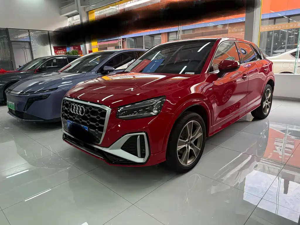 Audi Q2L 2022