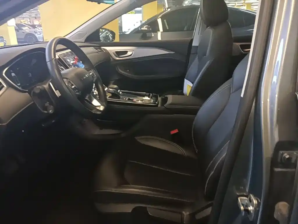 Roewe i6 MAX — миниатюра 15