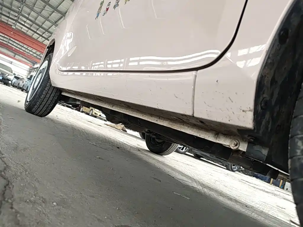 Wuling MINIEV — миниатюра 21