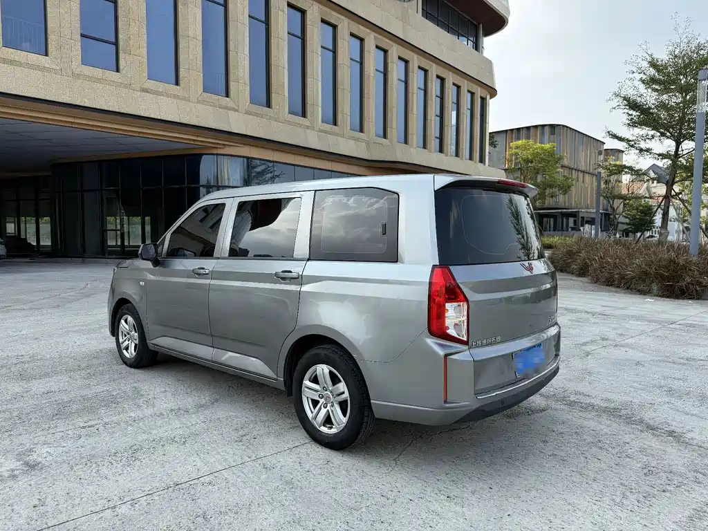 Wuling Hongguang PLUS — миниатюра 11