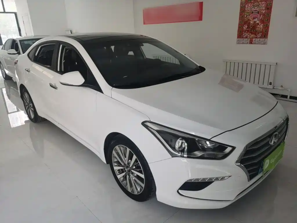 Hyundai Mistra — миниатюра 4