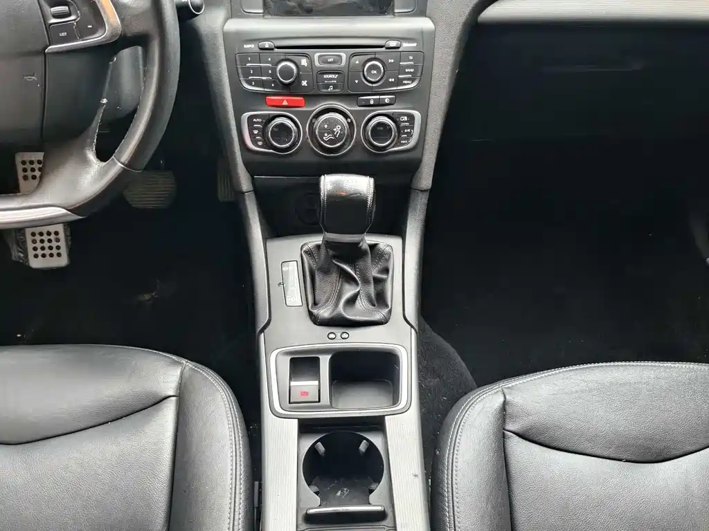 Citroen C4L — миниатюра 8