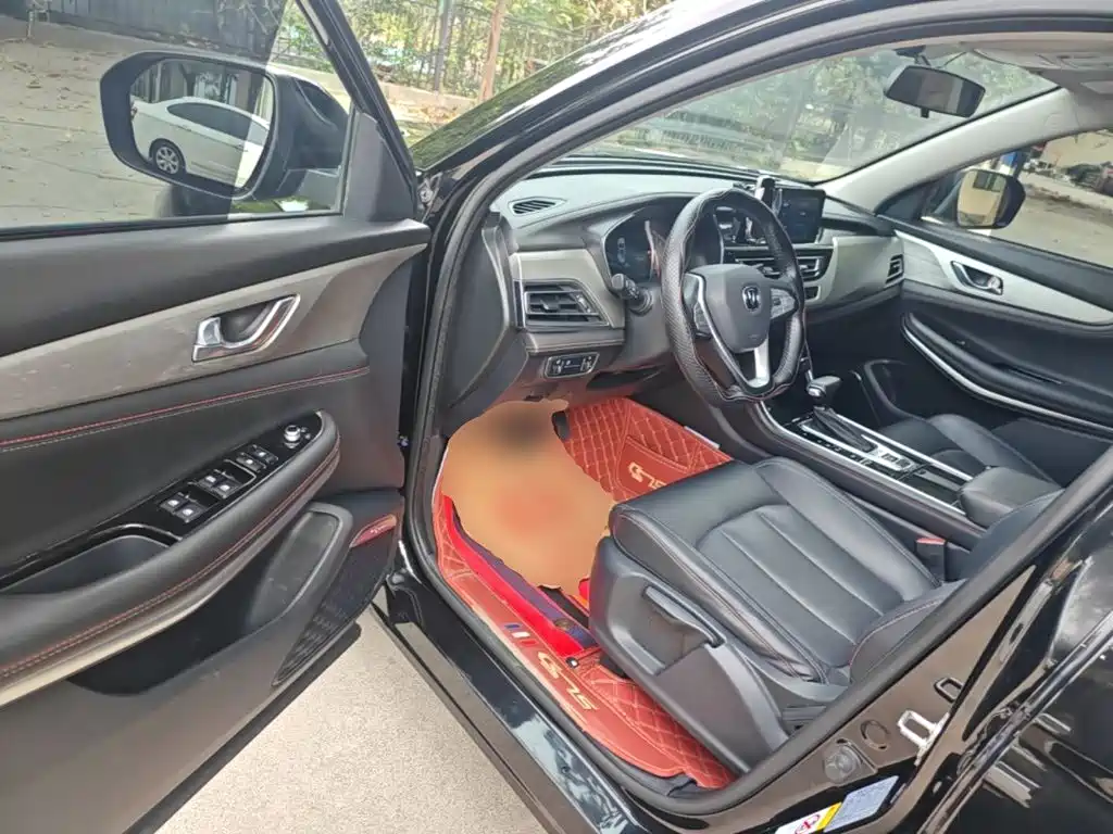 Changan CS75 — миниатюра 16