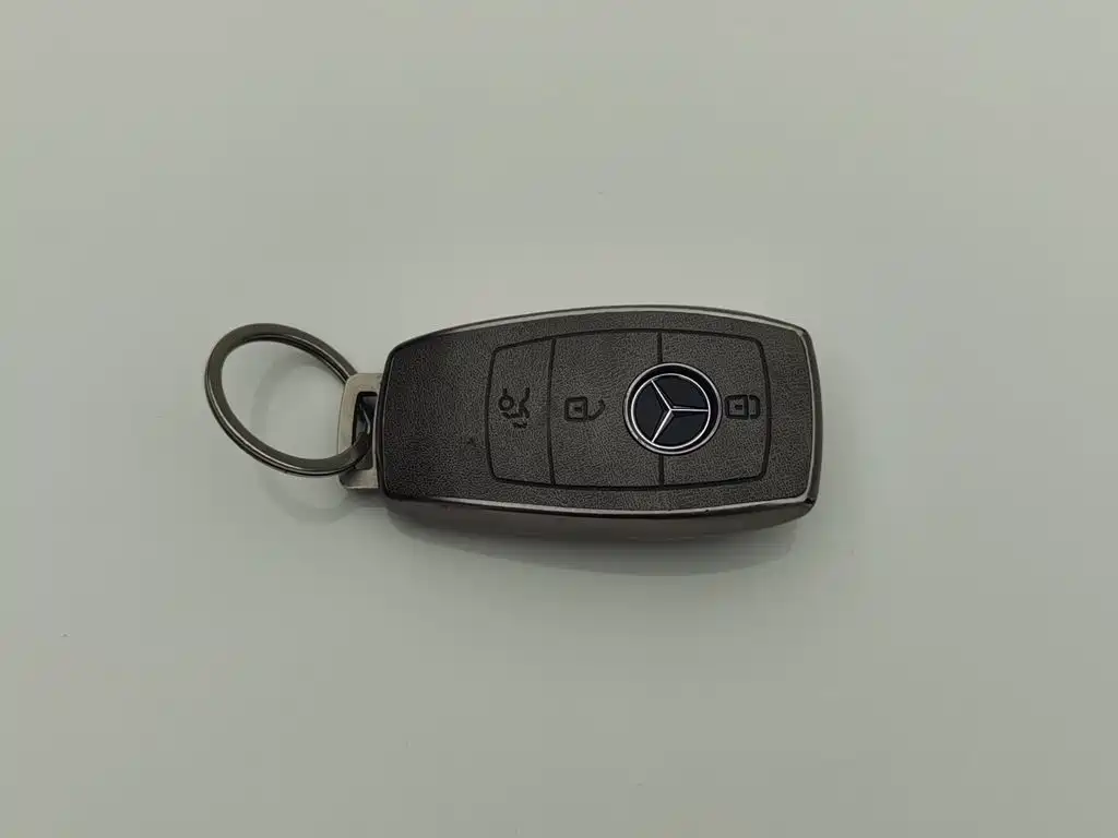 Mercedes-Benz C-Class — миниатюра 19