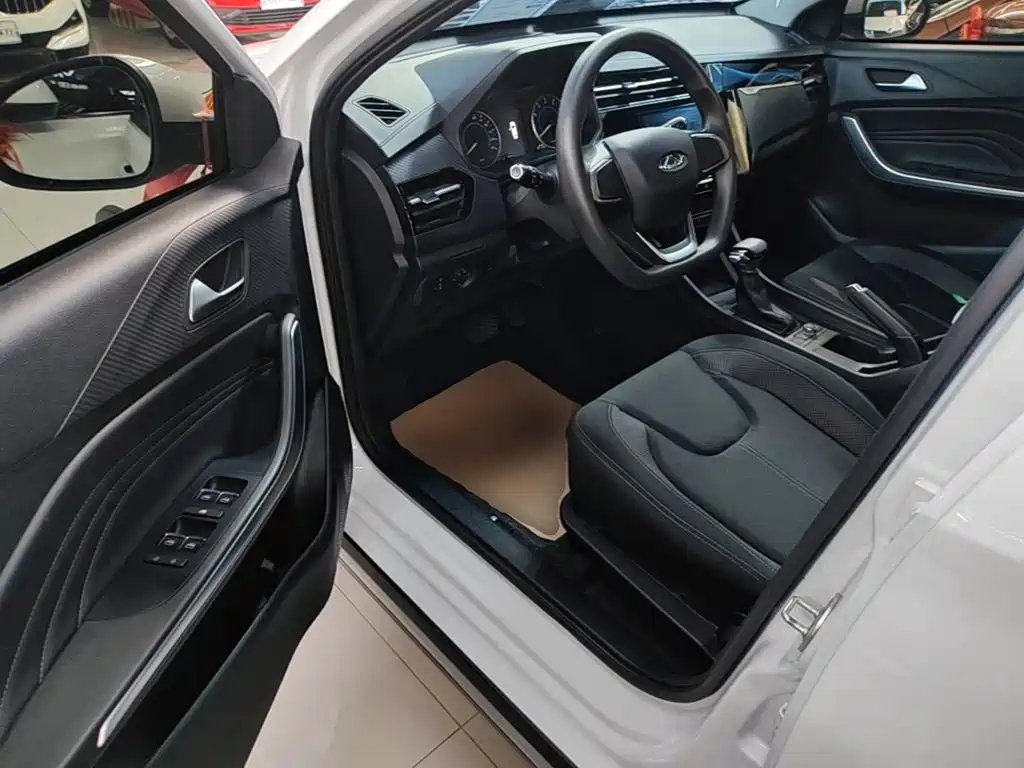 Chery Tiggo 3x — миниатюра 16