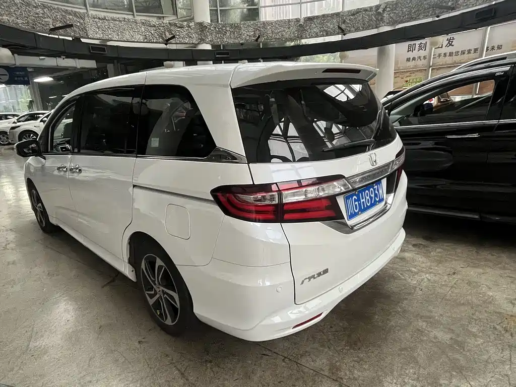 Honda Odyssey — миниатюра 9