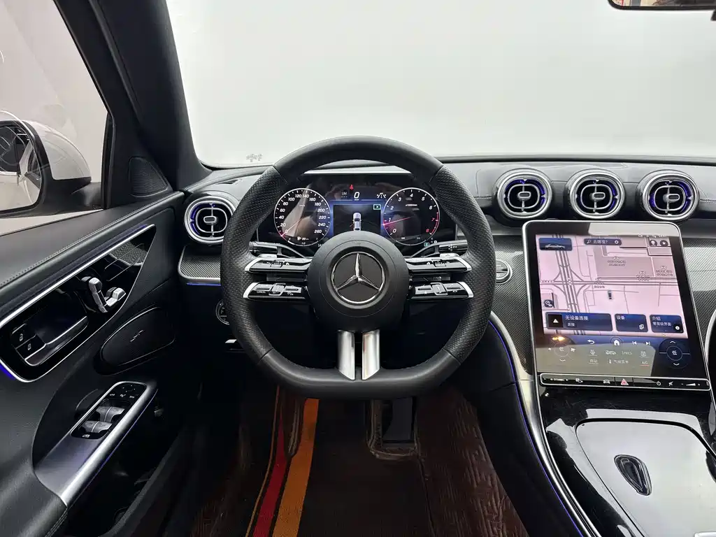 Mercedes-Benz C-Class — миниатюра 9