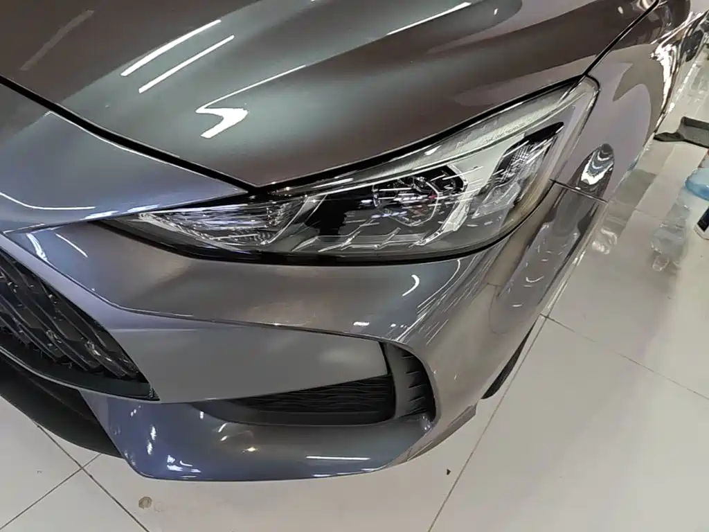 MG MG5 — миниатюра 24