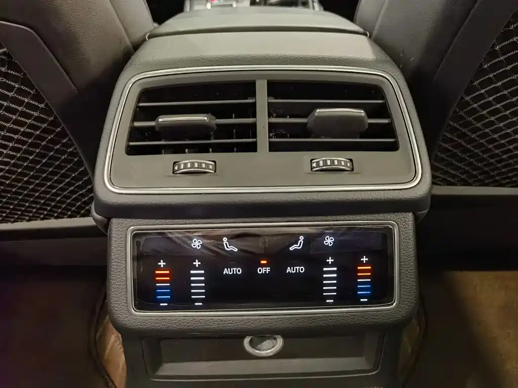 Audi A6L — миниатюра 16