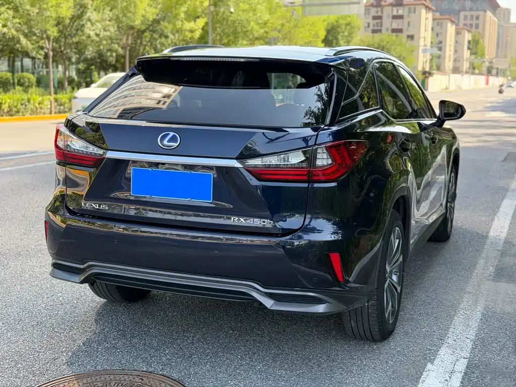 Lexus RX — миниатюра 26