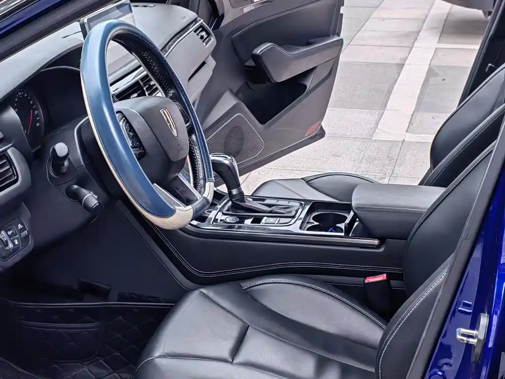 Hongqi H5 2019 30TD