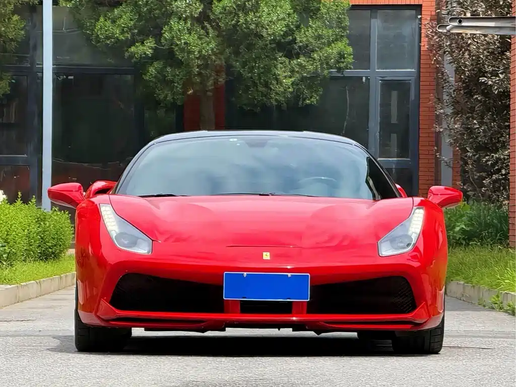 Ferrari 488 — миниатюра 2