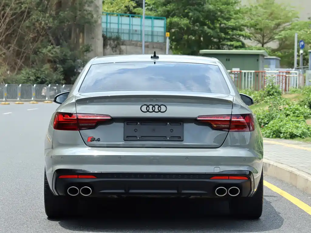 Audi S4 — миниатюра 5