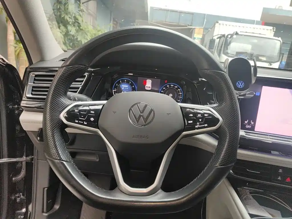 Volkswagen Teramont — миниатюра 3