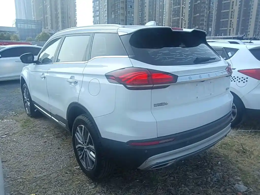 Geely Boyue — миниатюра 5