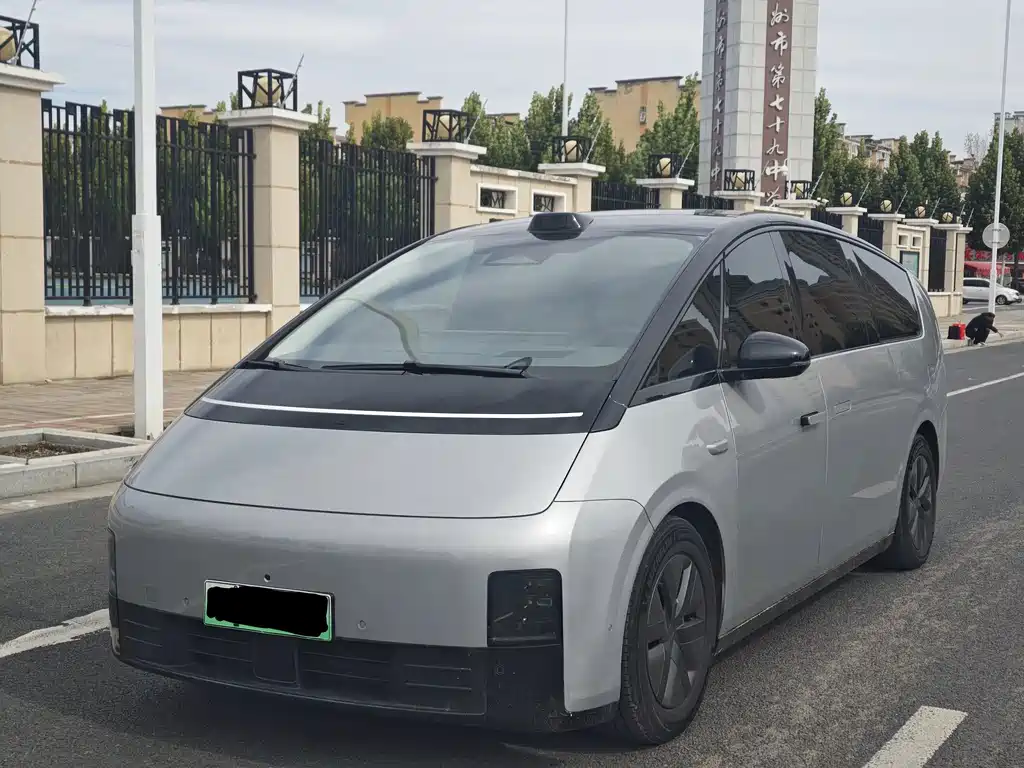 Li Auto Li MEGA