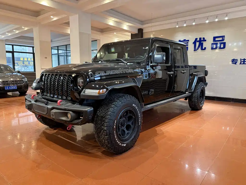 Купить Jeep Gladiator