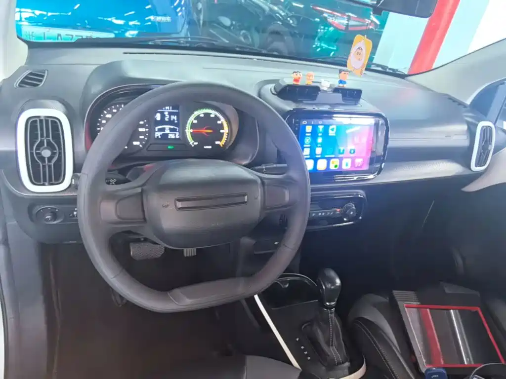 Roewe Clever 2022 311km