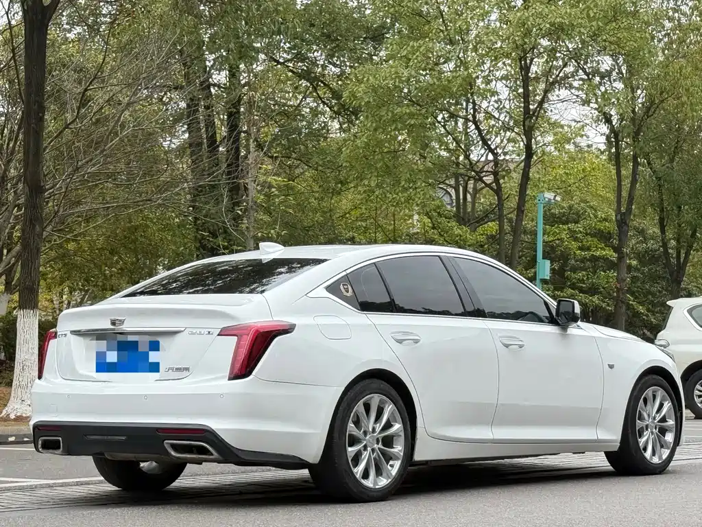 CADILLAC CT5
