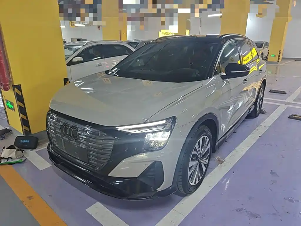 Audi Q5 E-tron