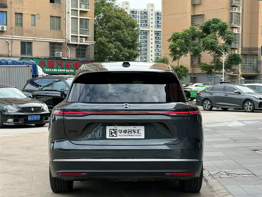 NIO ES8 2024 100kWh