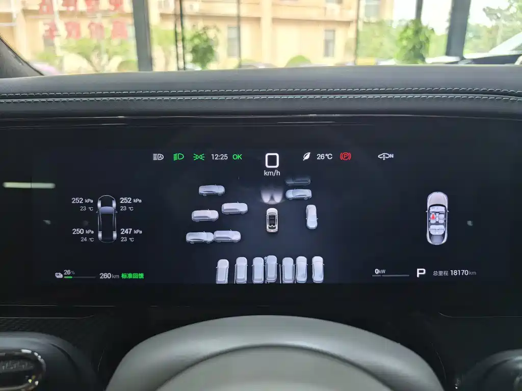 Denza Denza Z9GT — миниатюра 10