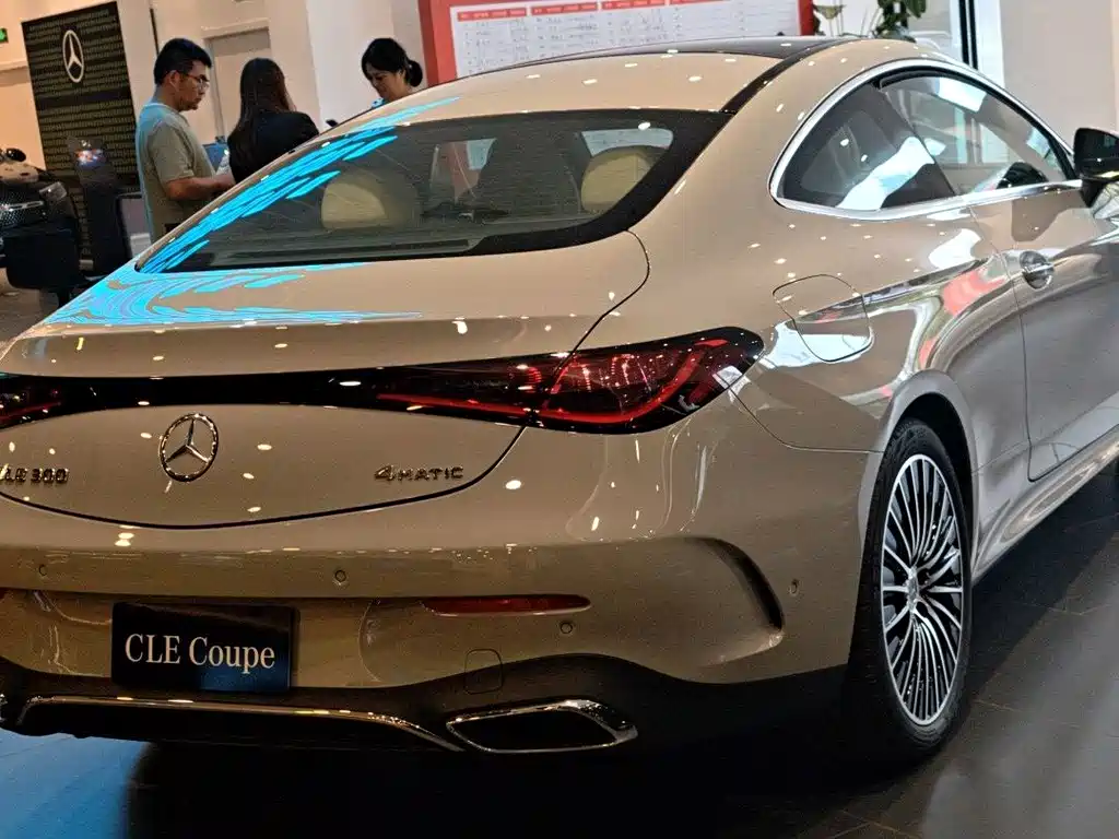 Mercedes-Benz CLE — миниатюра 10