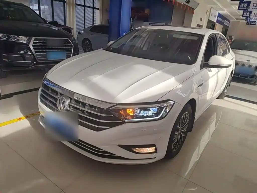 Volkswagen Sagitar 2020 200TSI DSG Comfort VI