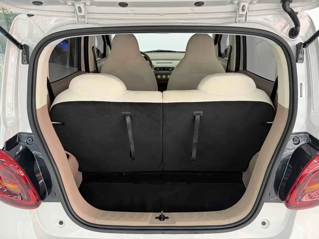 Wuling MINIEV — миниатюра 17