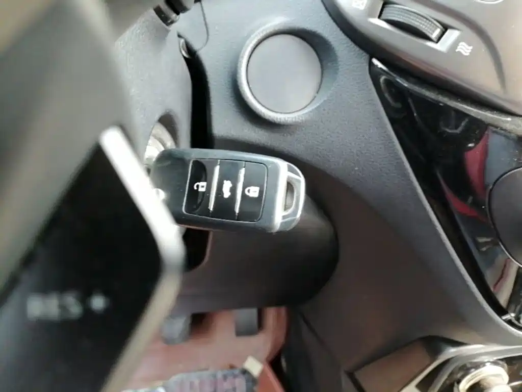 Changan CS15 — миниатюра 13
