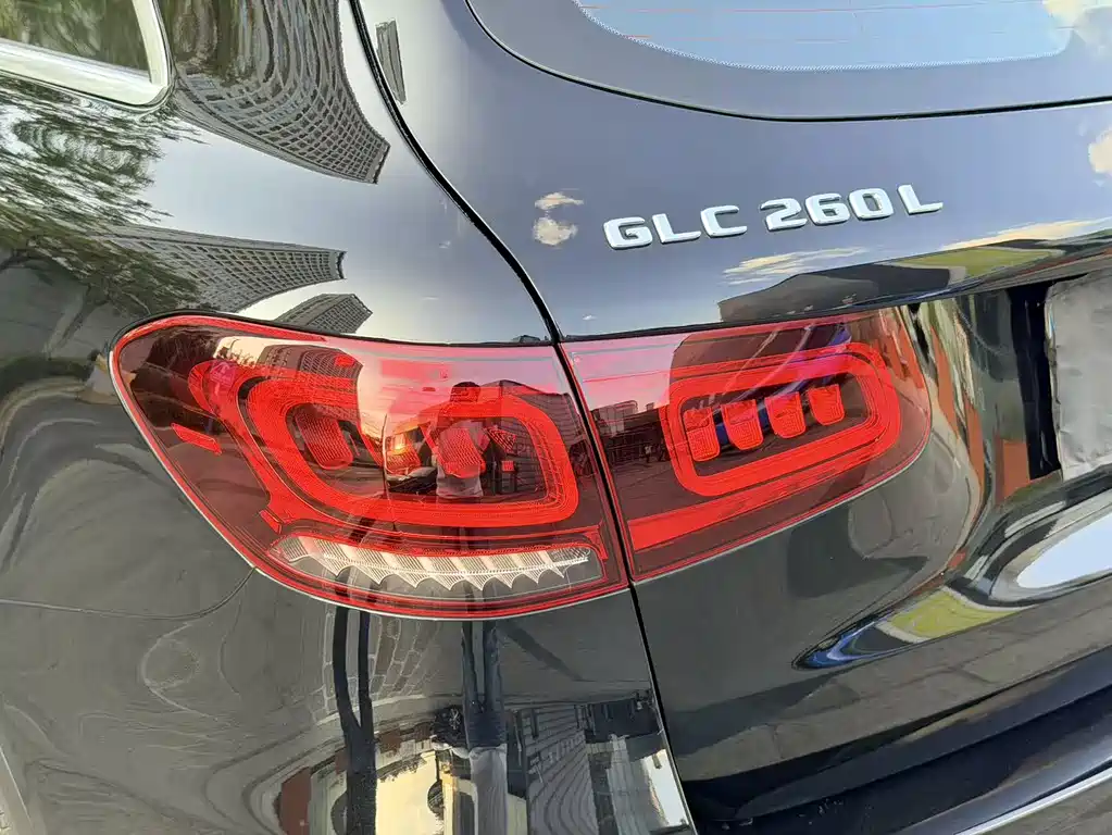 Mercedes-Benz GLC — миниатюра 14