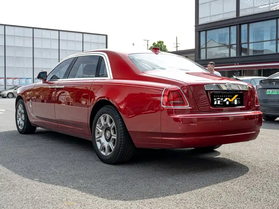 Rolls-Royce Ghost — миниатюра 23
