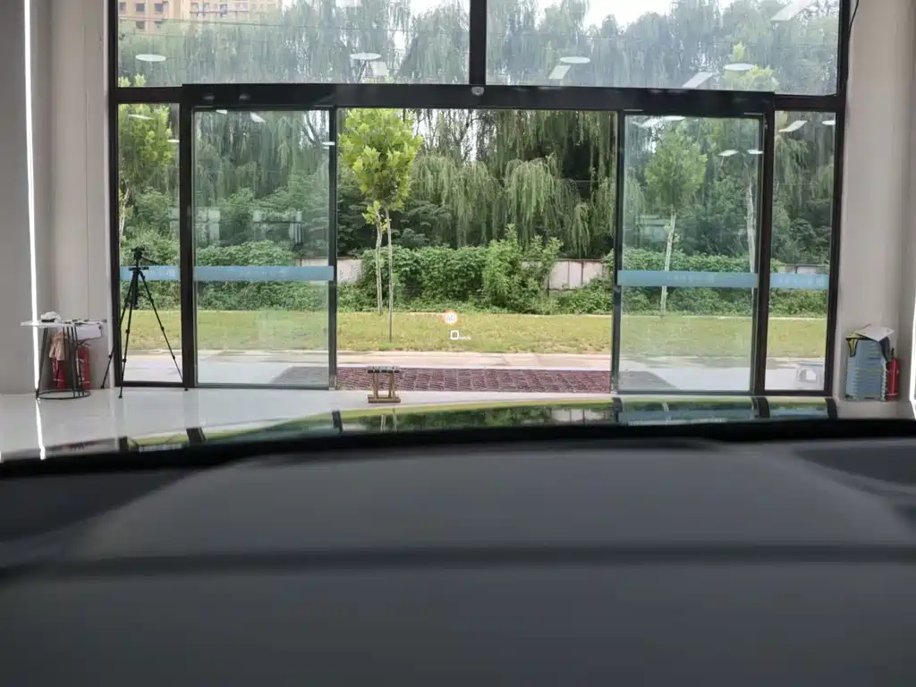 Audi SQ7 — миниатюра 10