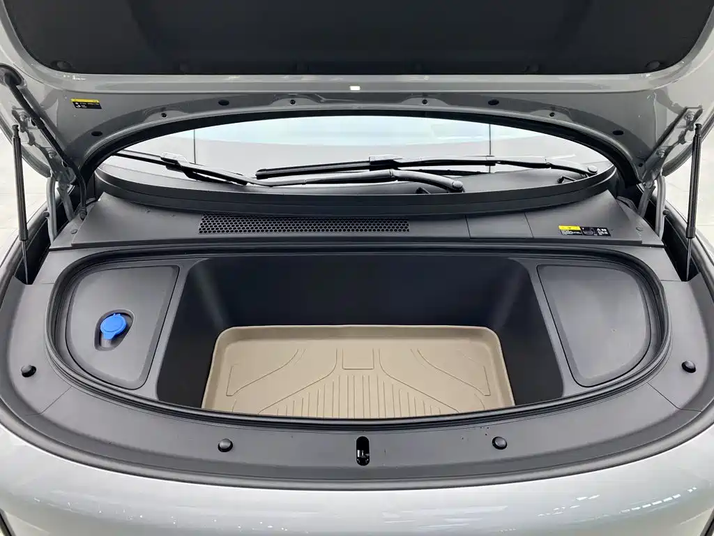 Li Auto Li i6 — миниатюра 9