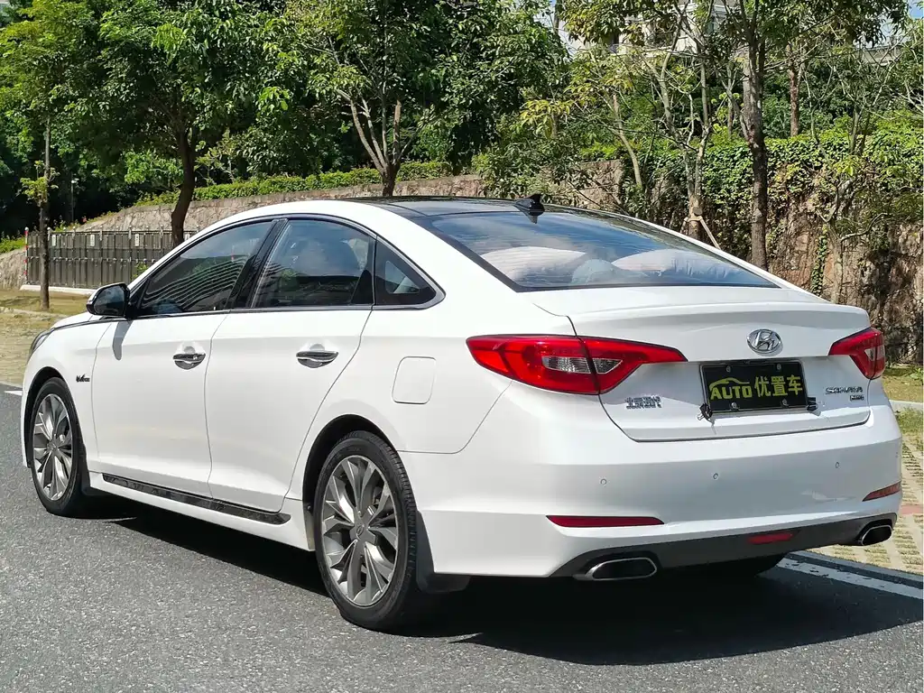Hyundai Sonata — миниатюра 13