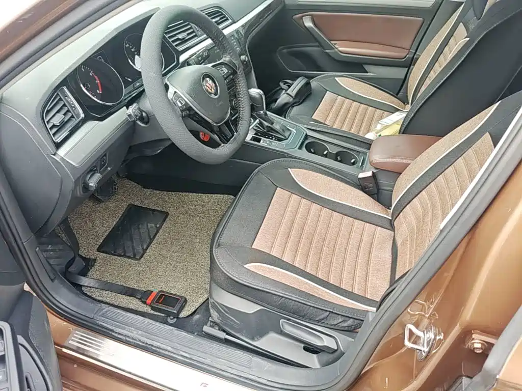 Volkswagen Lamando — миниатюра 15