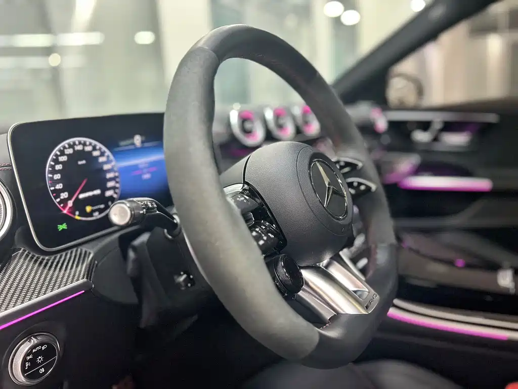 Mercedes-Benz C-Class AMG — миниатюра 17