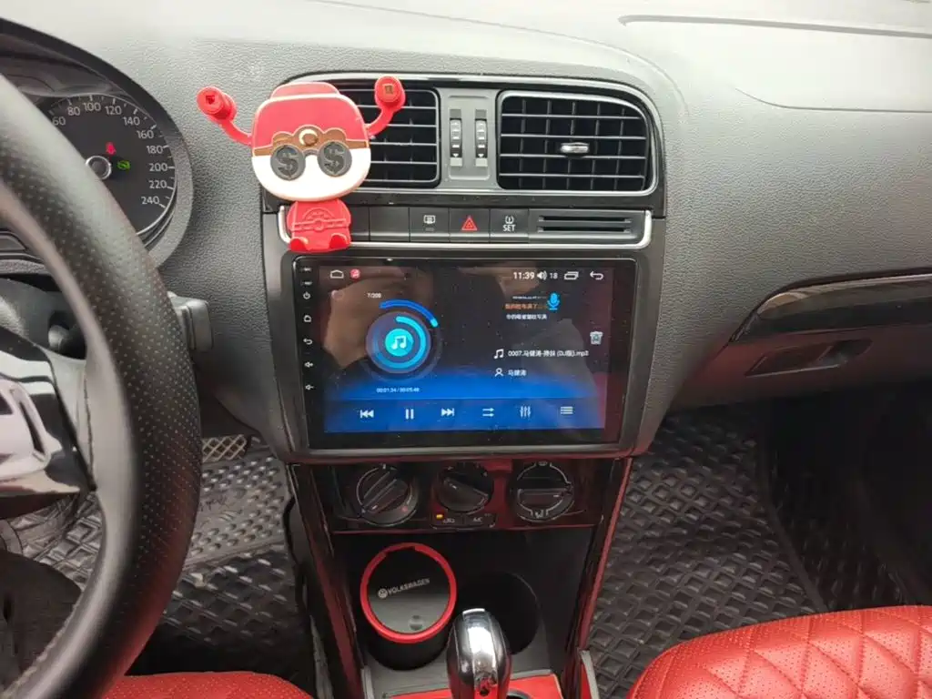 Volkswagen Polo — миниатюра 13