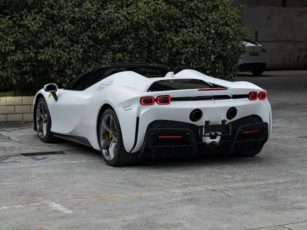 Ferrari SF90 — миниатюра 6