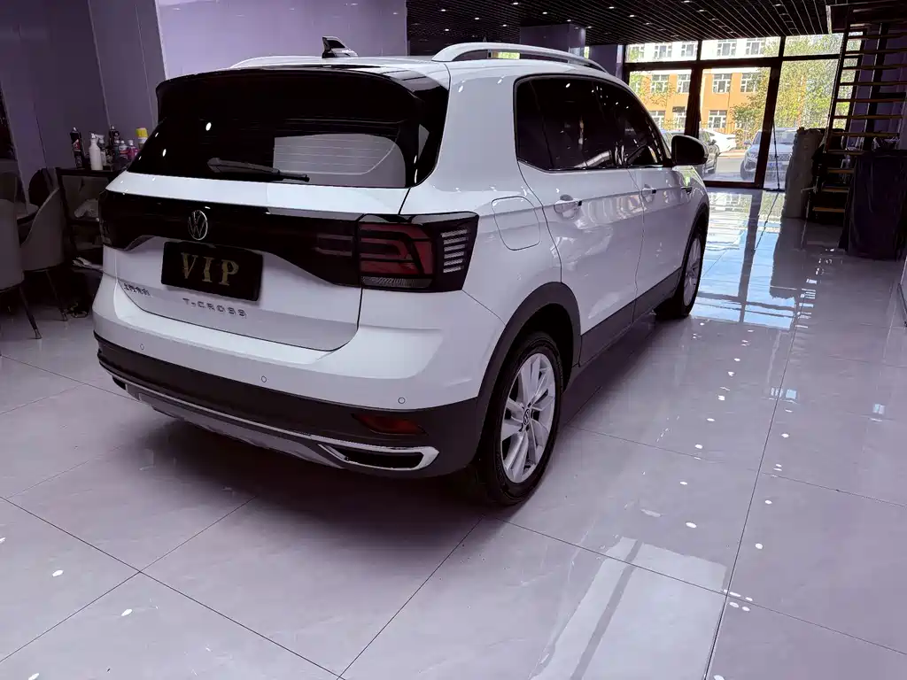 Volkswagen T-Cross — миниатюра 4