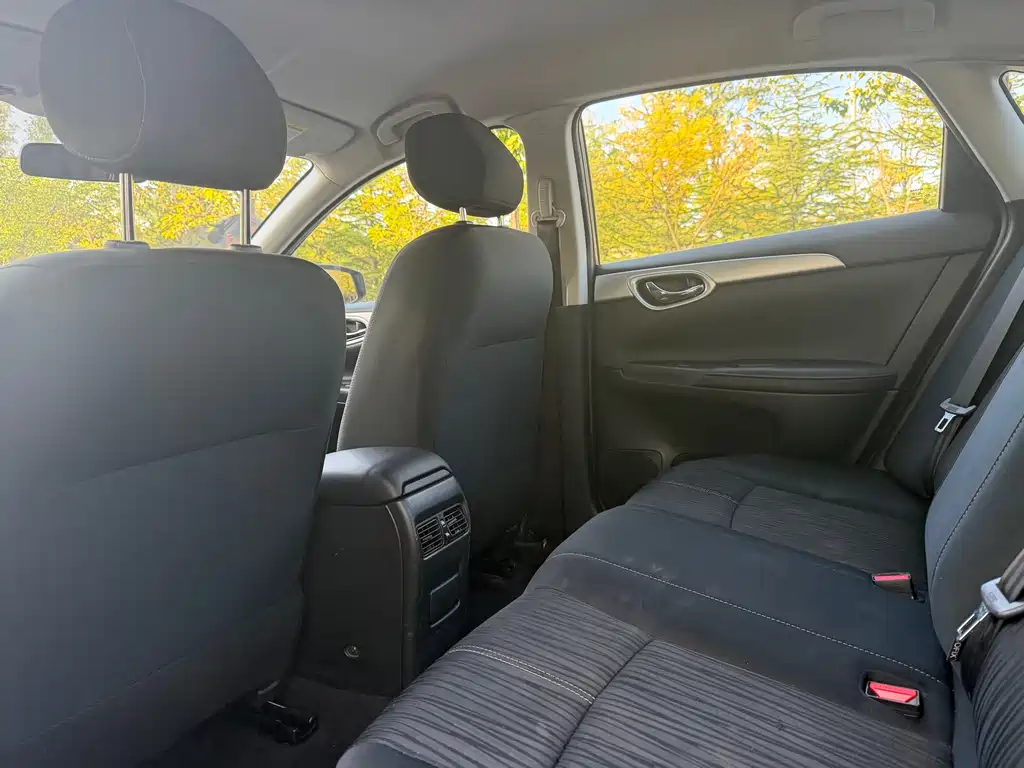 Nissan Sylphy — миниатюра 8